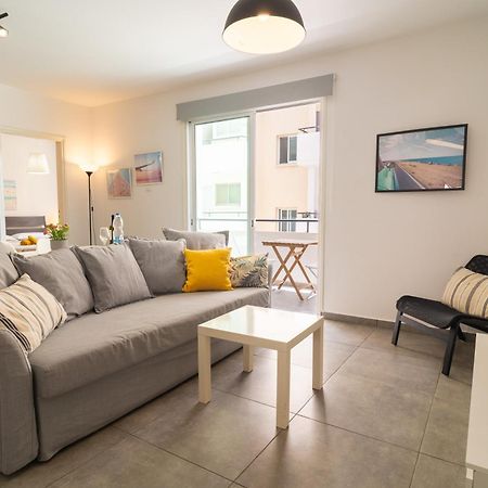 Kave Blue Mackenzie 1 Bdr Flat With Pool Apartment ลาร์นาคา ภายนอก รูปภาพ
